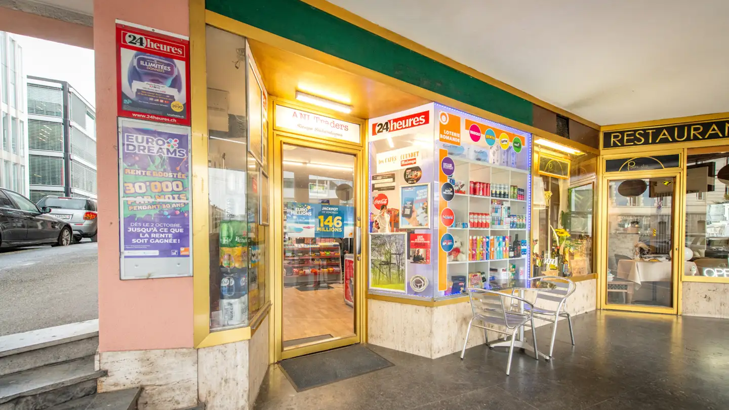 Kiosk for sale - 1000 Lausanne 25 - Photo 3