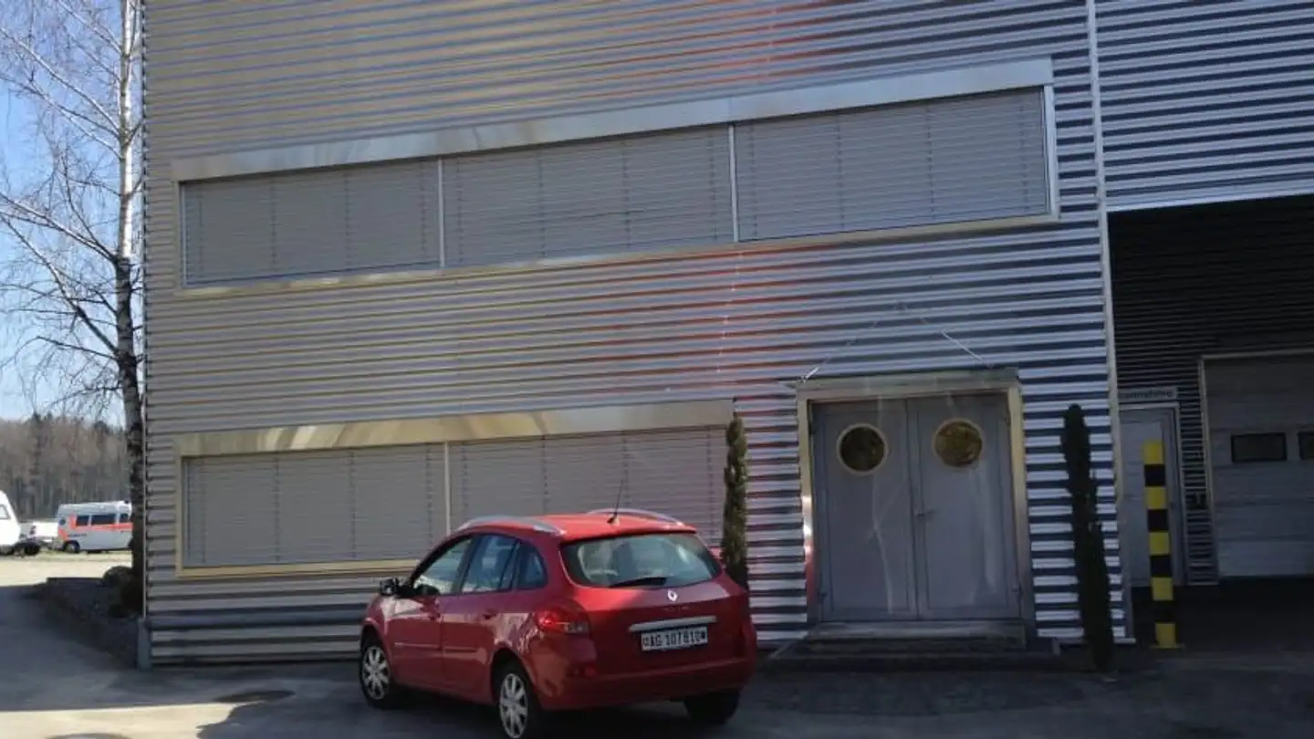 Office space for rent - Bremgarterstrasse 109, 5610 Wohlen AG