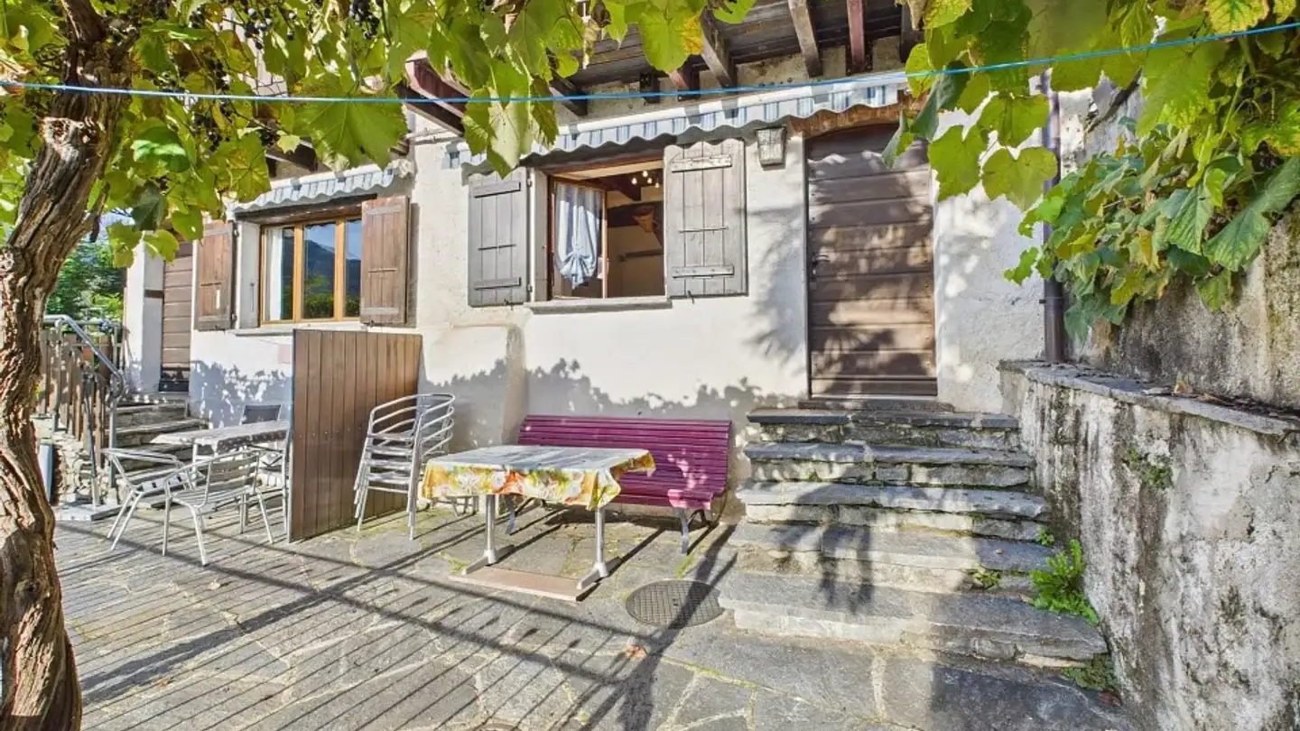 Maison jumelle à vendre - Via Monteggio, 6998 Monteggio