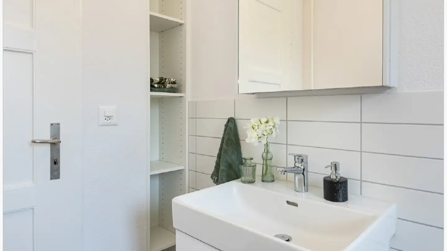 Wohnung mieten - Zollstrasse 65, 8212 Neuhausen am Rheinfall - Foto 4