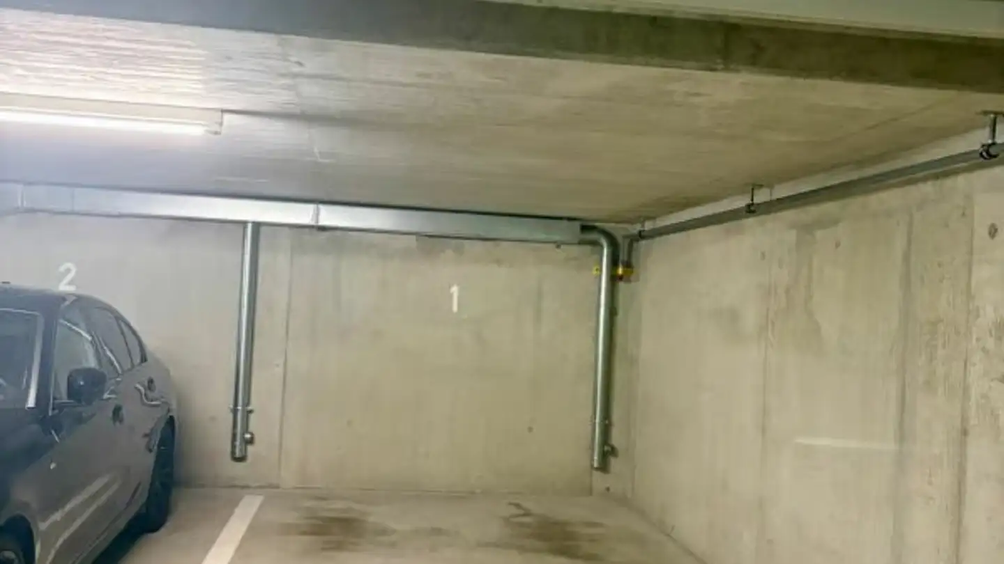Tiefgaragenstellplatz mieten - Austrasse 5, 4153 Reinach BL