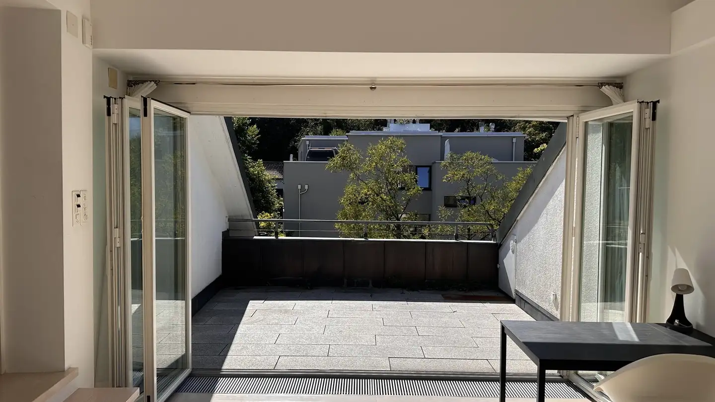 Studio for rent - Rietholzstrasse 18, 8125 Zollikerberg