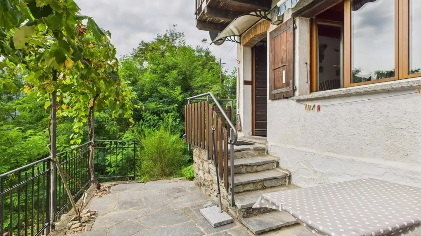 Maison en terrasse à vendre - Via Monteggio, 6998 Monteggio