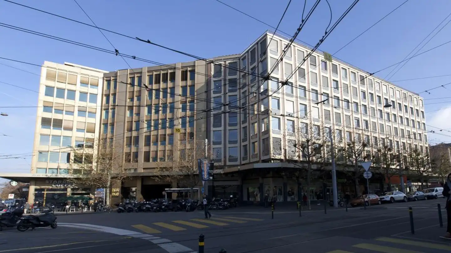 Single garage for rent - Cours De Rive 13, 1204 Genève - Photo 2