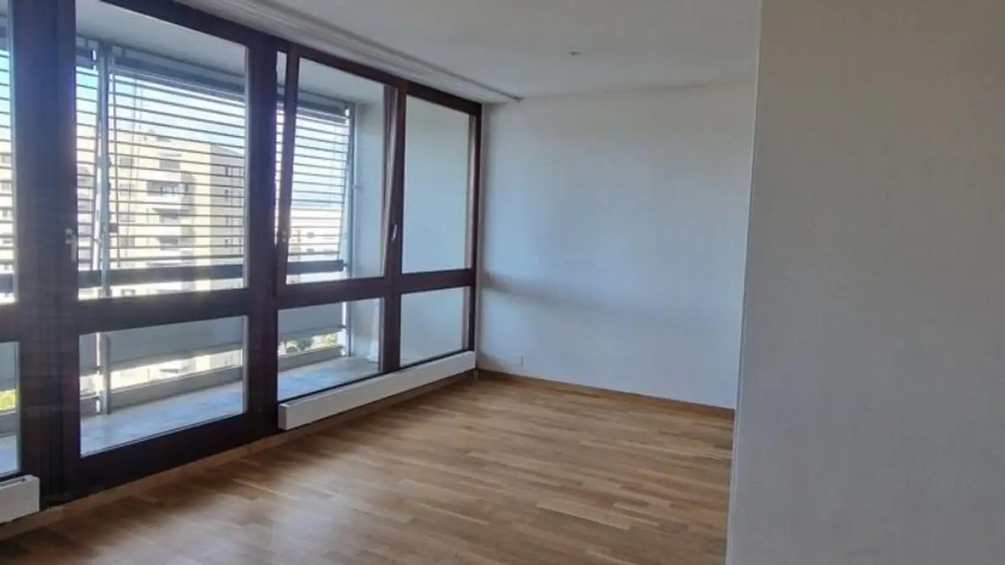 Apartment for rent - Rue du Simplon 32 B, 1020 Renens VD - Photo 4