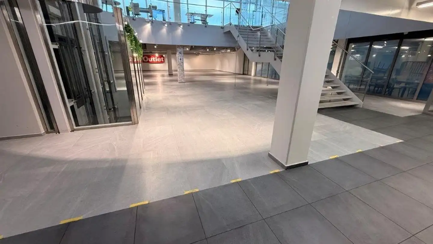 Gewerbe mieten - Wässeristrasse 28, 8340 Hinwil - Foto 4