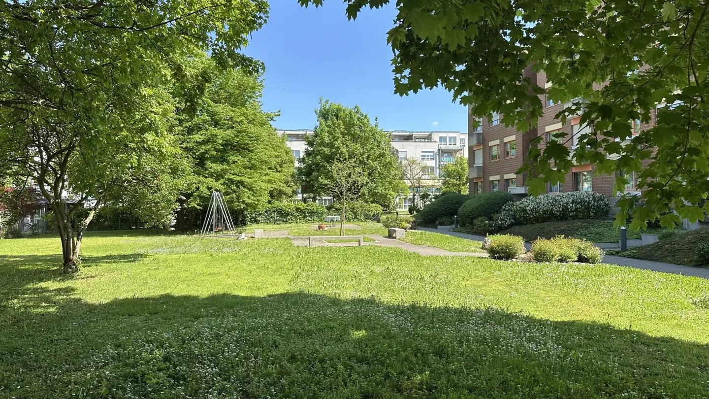 Appartamento in vendita - Traugott Meyer-Strasse, 4147 Aesch BL - Foto 2