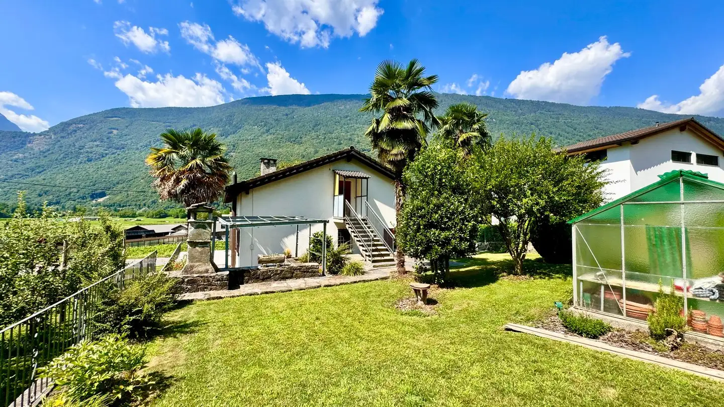 Casa singola in vendita - Via Brugaio, 6713 Malvaglia