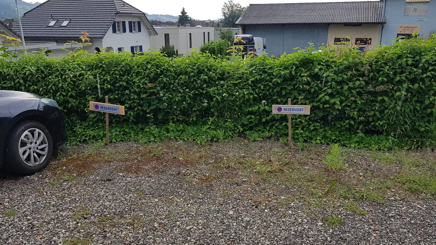 Outdoor parking space for rent - 5612 Villmergen