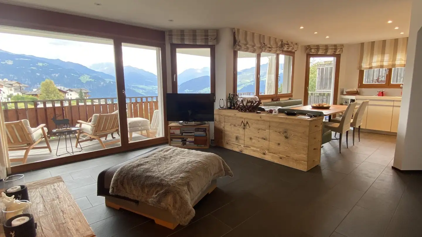 Appartement à louer - 7153 Falera