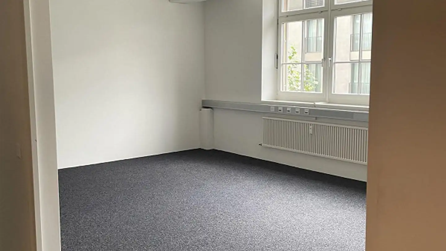 Gewerbe mieten - Brunnenstrasse 1, 8610 Uster - Foto 3