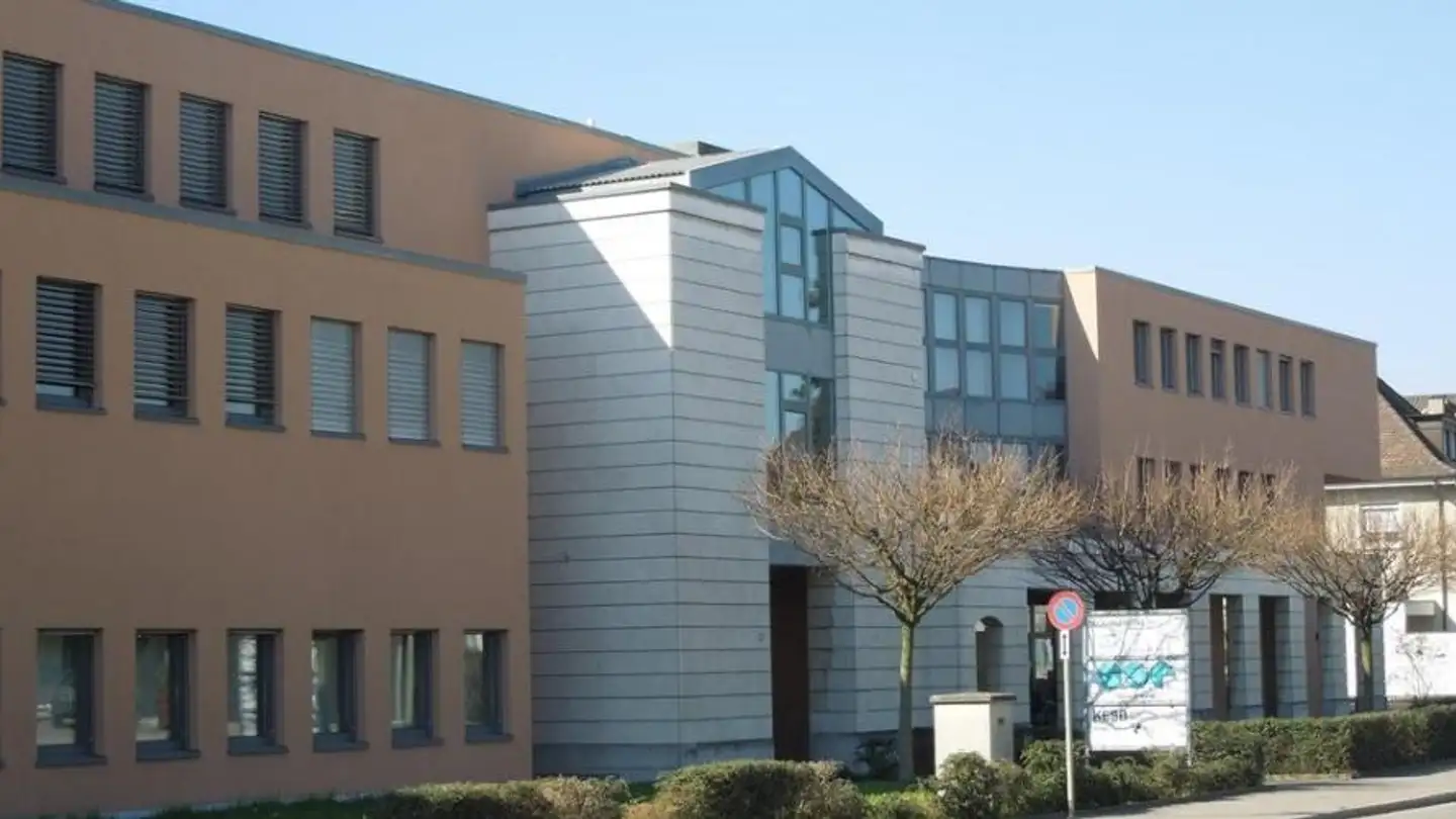 Office space for rent - Sankt Jakob-Strasse 41, 4132 Muttenz