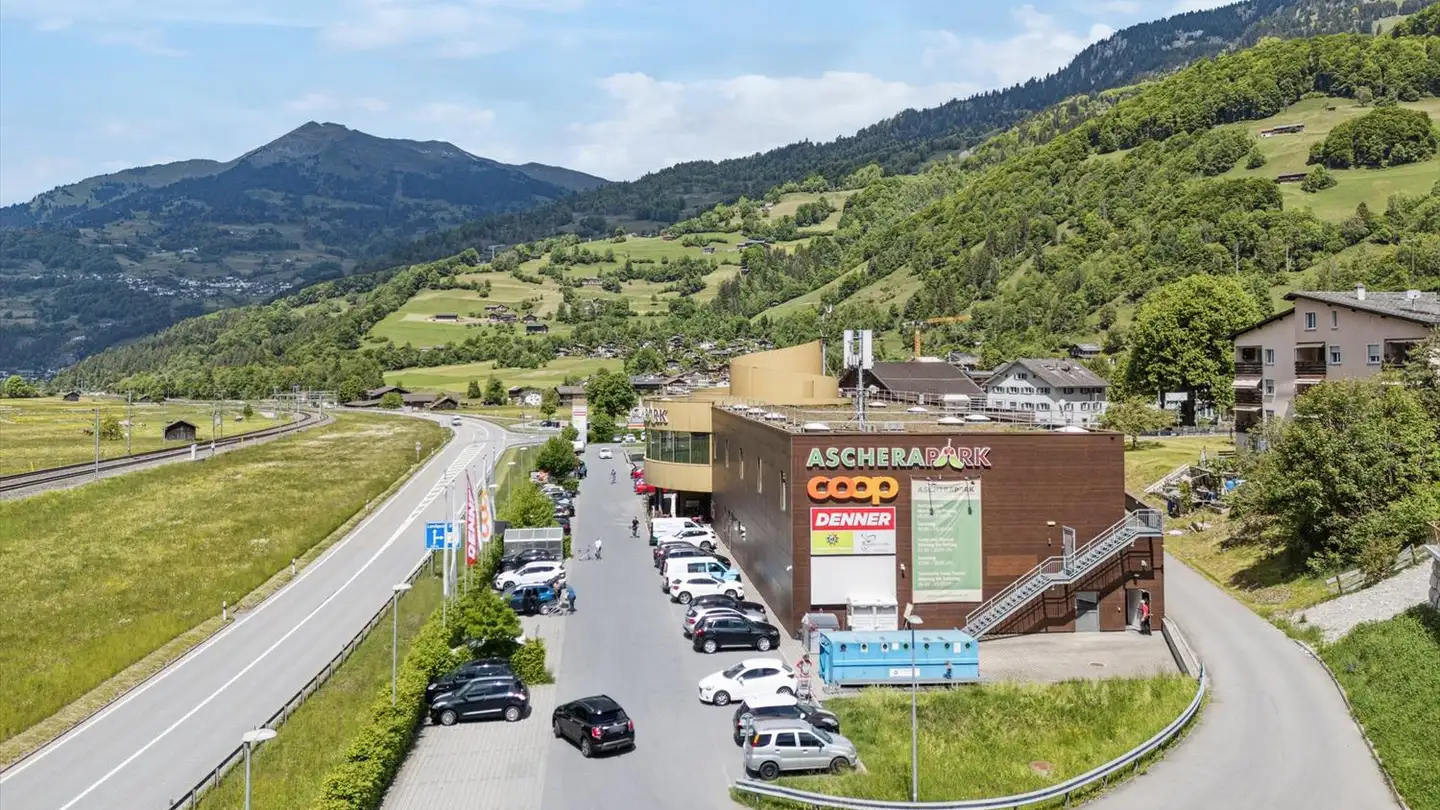 Negozio in affitto - Dorfstrasse 2, 7220 Schiers - Photo 2