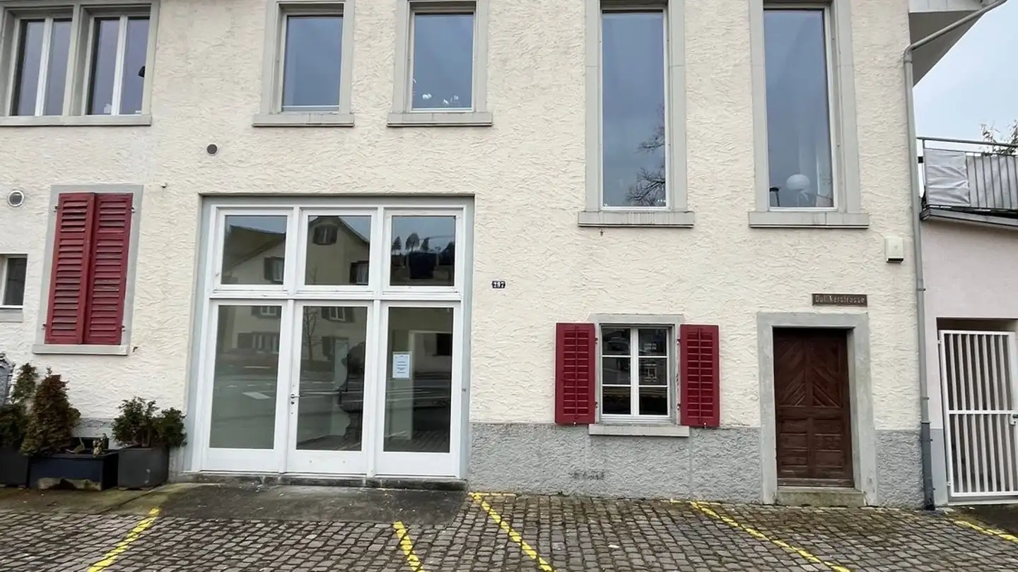 Edificio ad uso misto in affitto - Dollikerstrasse 76, 8707 Uetikon am See