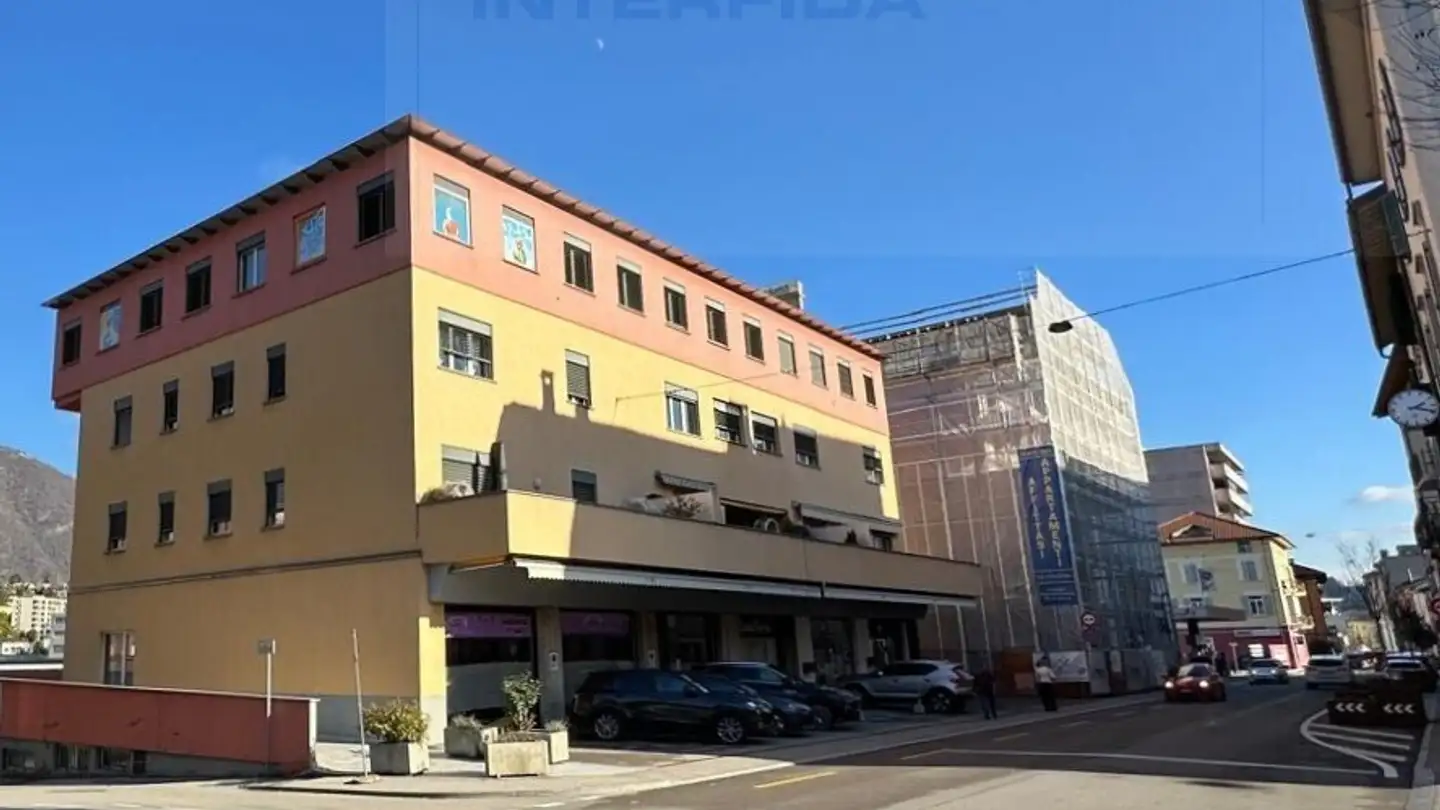 Apartment for sale - Via Giovan Battista Pioda, 6830 Chiasso