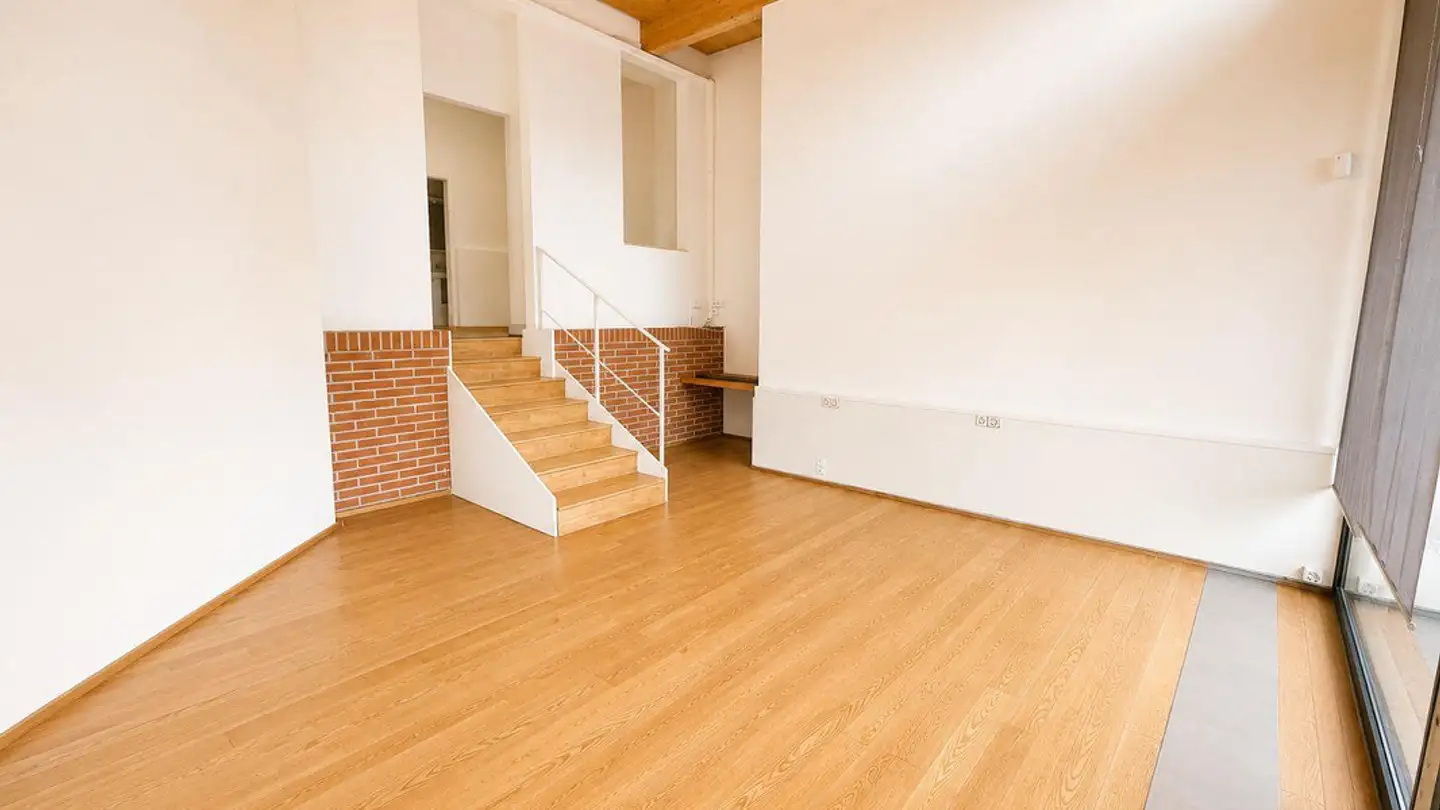 Commercial à louer - Via Enrico Dunant, 6830 Chiasso