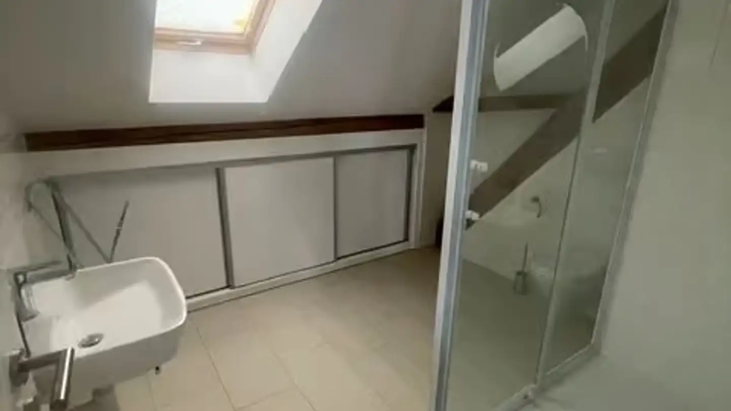 Appartement à louer - Route Du Pavy 34, 1786 Sugiez - Photo 2