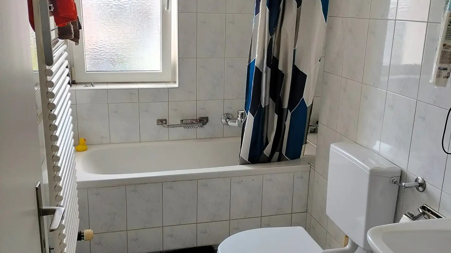 Apartment for rent - Bahnstrasse 4, 8472 Seuzach - Photo 4