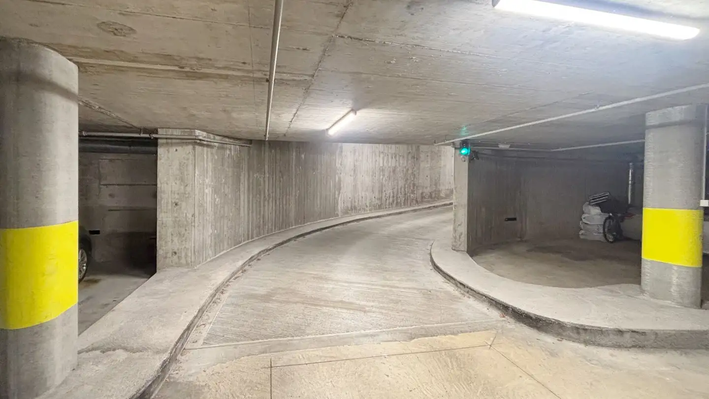 Parkplatz im Freien kaufen - Martinsbergstrasse 40, 5400 Baden - Foto 4