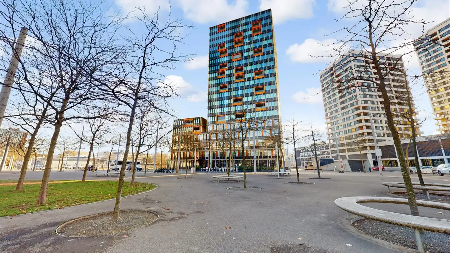 Tiefgaragenstellplatz mieten - Leutschenbachstrasse, 8050 Zürich
