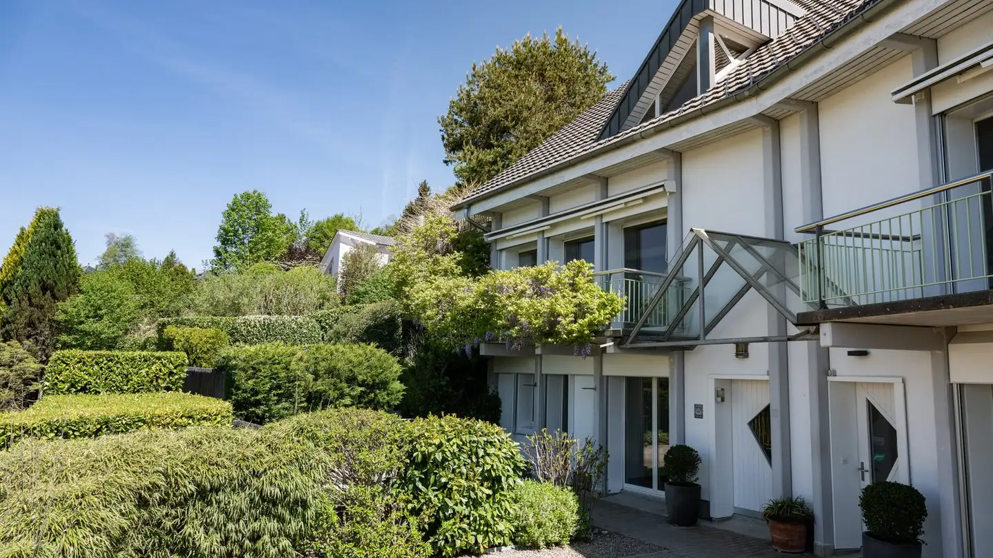 Casa bifamiliare in vendita - In Der Rüti 9, 8915 Hausen am Albis