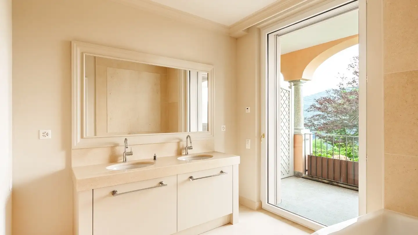 Appartamento in affitto - Via Roncone 22, 6927 Agra - Photo 4