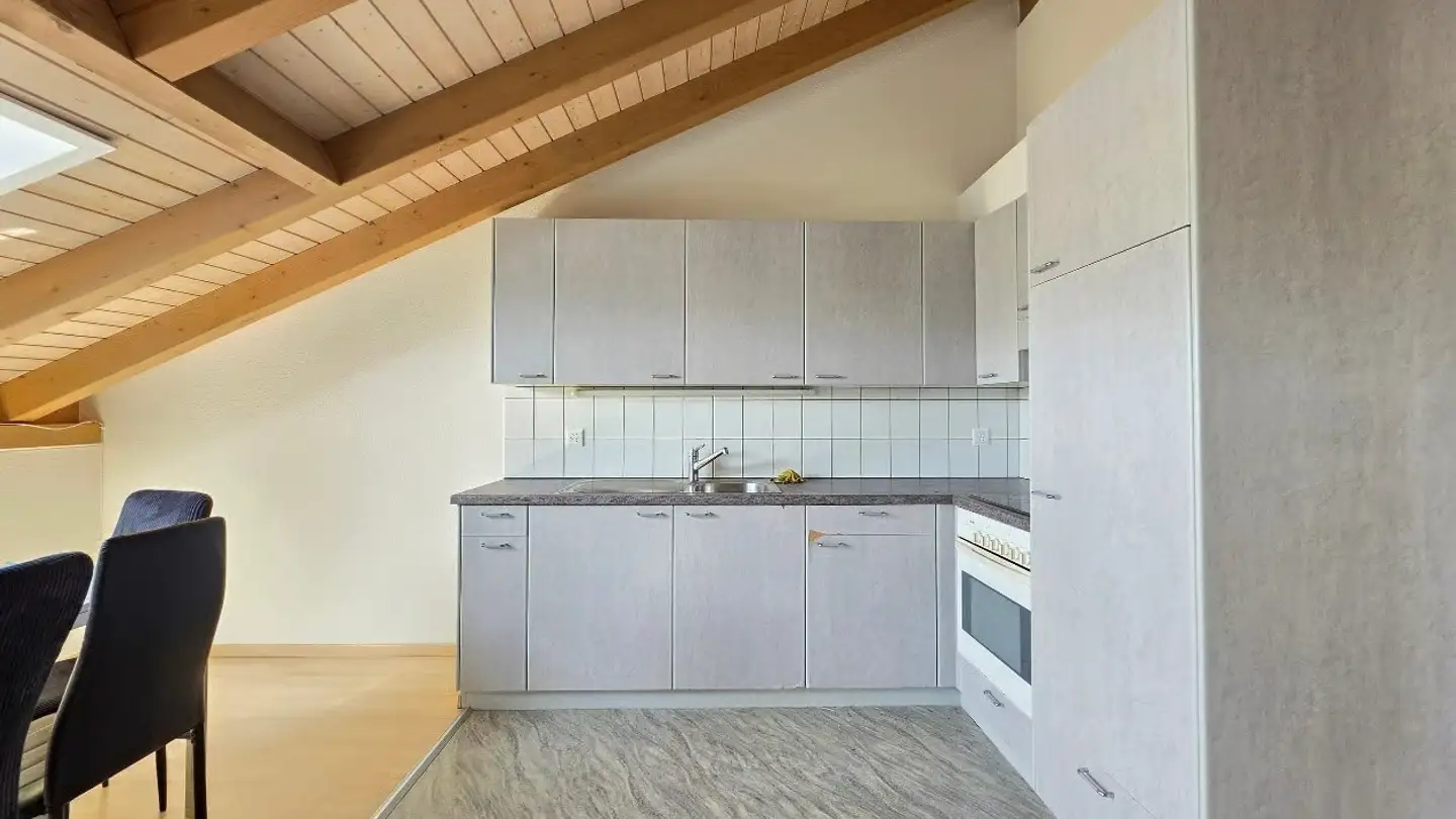 Attic flat for rent - Küfergasse 5, 5742 Kölliken - Photo 2