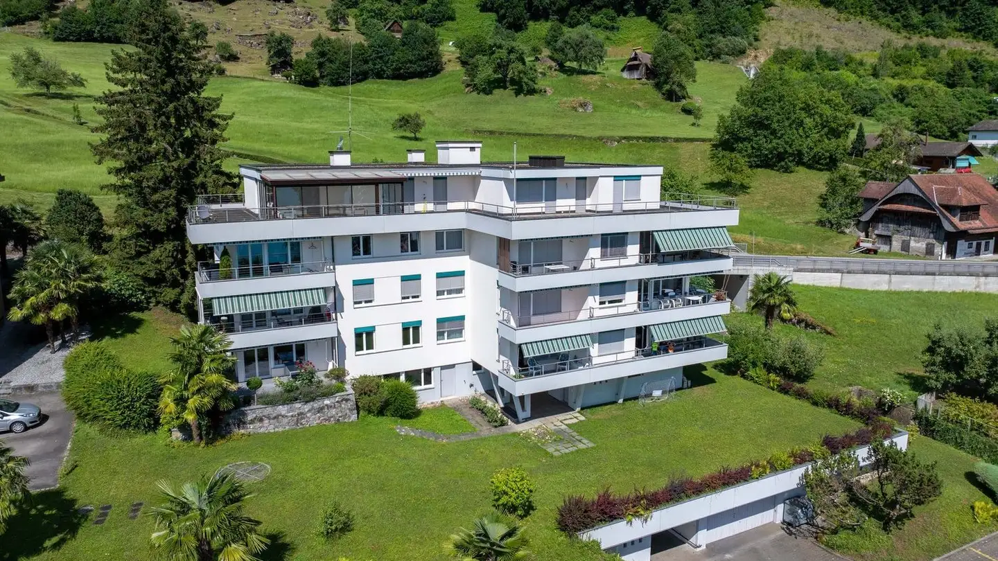 Appartement en terrasse à louer - Vorderacherstrasse 4, 6353 Weggis