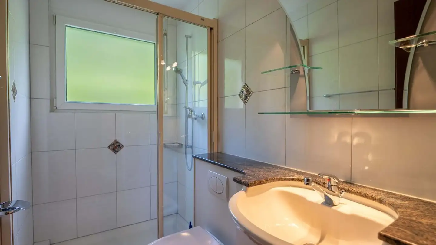 Maisonette-Wohnung mieten - Vorderacherstrasse 4, 6353 Weggis - Foto 2