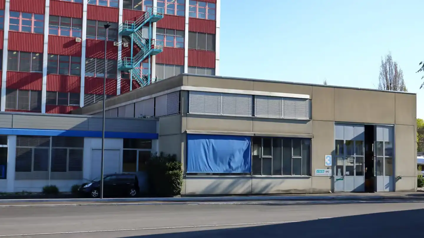 Commercial for rent - Industriestrasse 26, 2555 Brügg BE