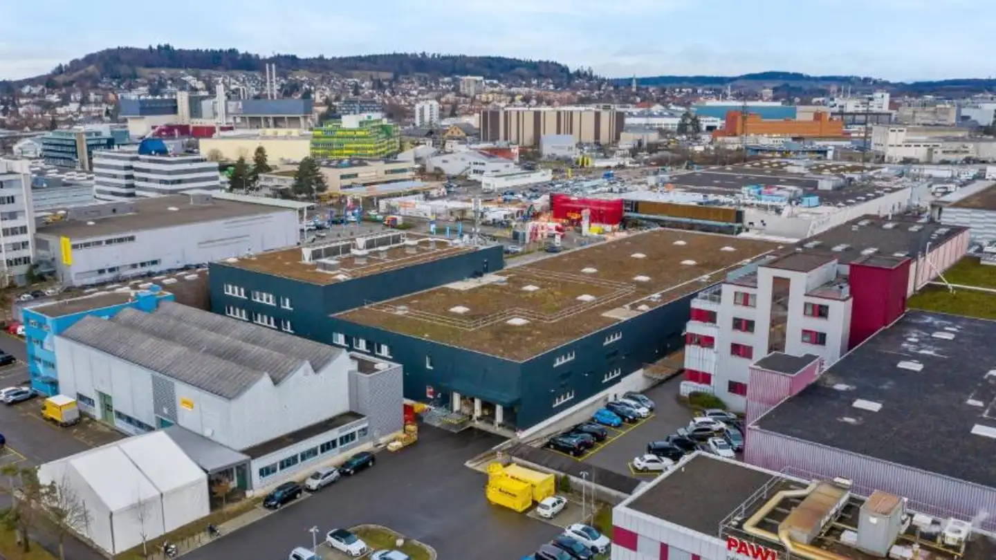 Place de parking extérieure à louer - Rudolf-Diesel-Strasse 20, 8404 Winterthur