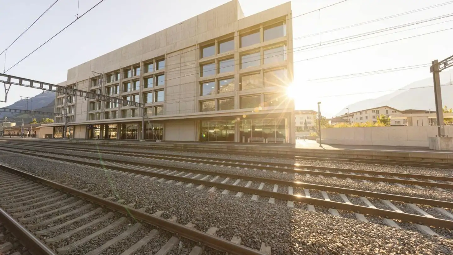 Bürofläche mieten - Bahnhofplatz 1, 6460 Altdorf UR - Foto 2