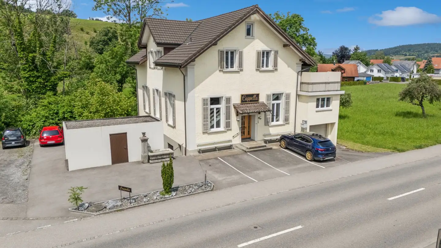 Mischgenutztes Gebäude kaufen - Dorfstrasse, 5728 Gontenschwil