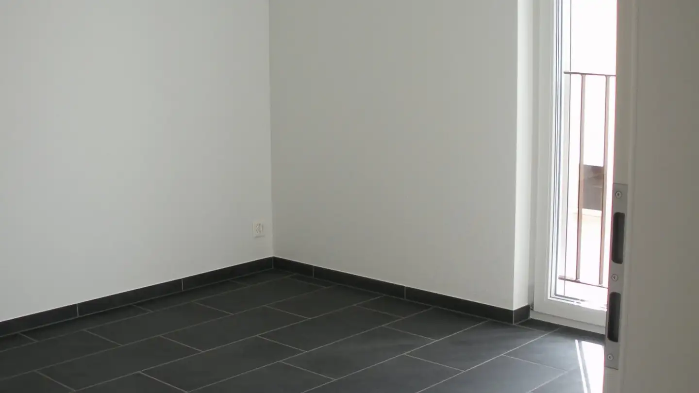 Wohnung mieten - Rinikerstrasse 4a, 5236 Remigen - Foto 3