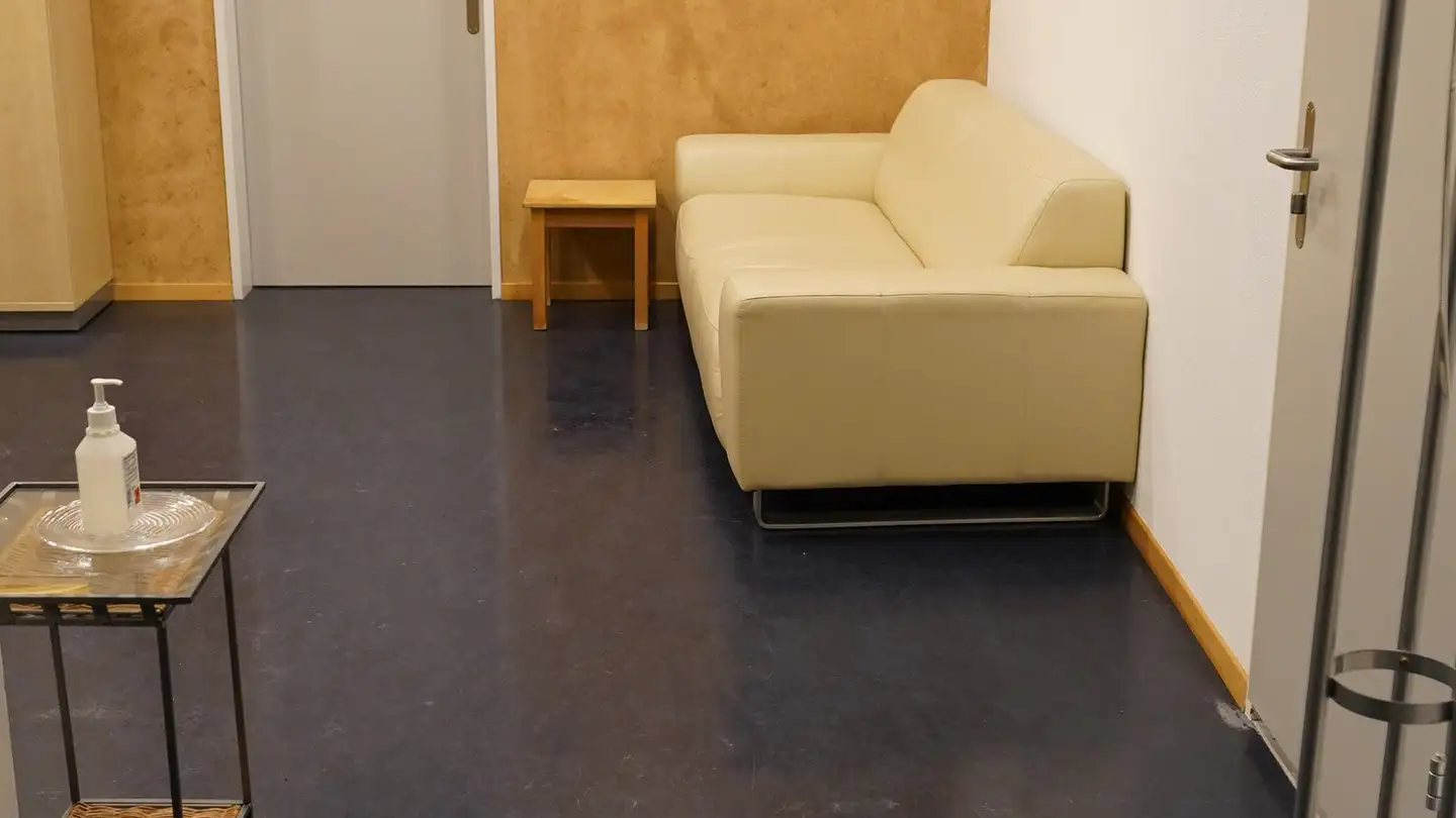 Studio medico in affitto - Albulastrasse 172, 7473 Alvaneu Bad - Photo 3