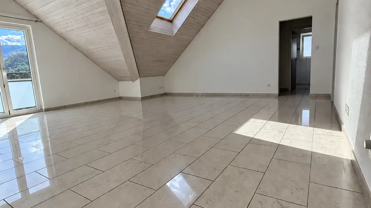 Attic flat for rent - Birkenstrasse 21, 4227 Büsserach - Photo 3