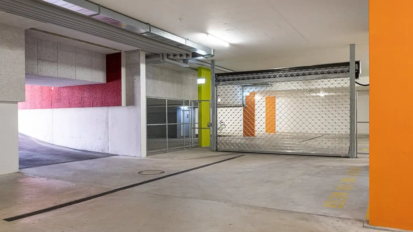 Outdoor parking space for rent - Braunauerstrasse 2, 9512 Rossrüti - Photo 2