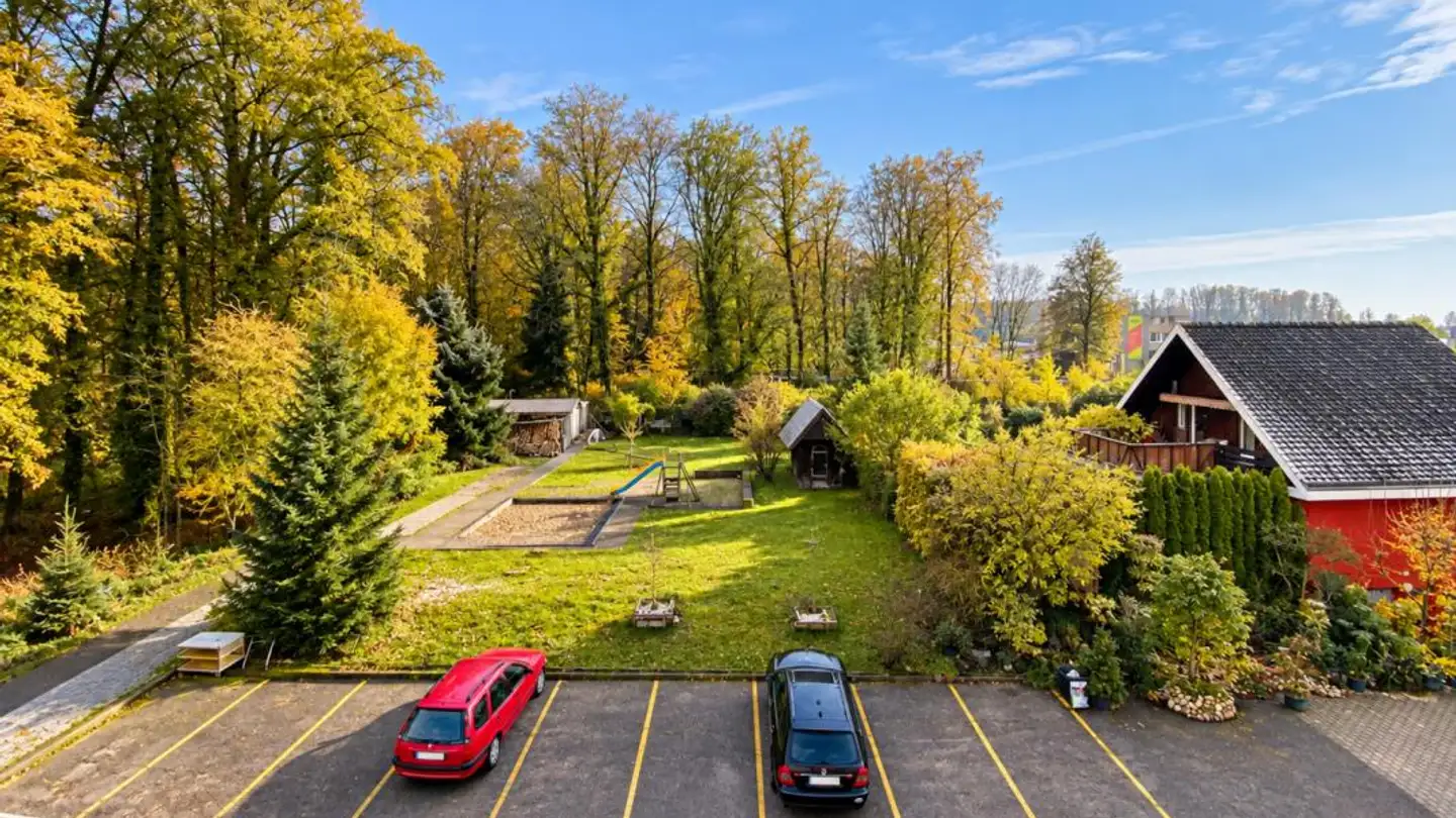 Place de parking extérieure à louer - Langenthalstrasse 92, 4912 Aarwangen