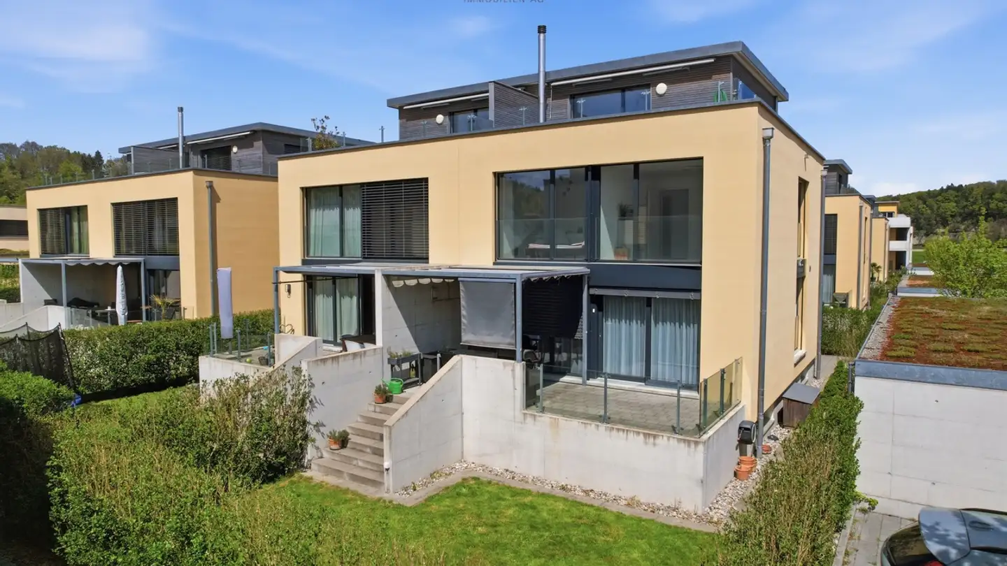 Casa bifamiliare in vendita - Hirsriedmatte 40, 3177 Laupen BE