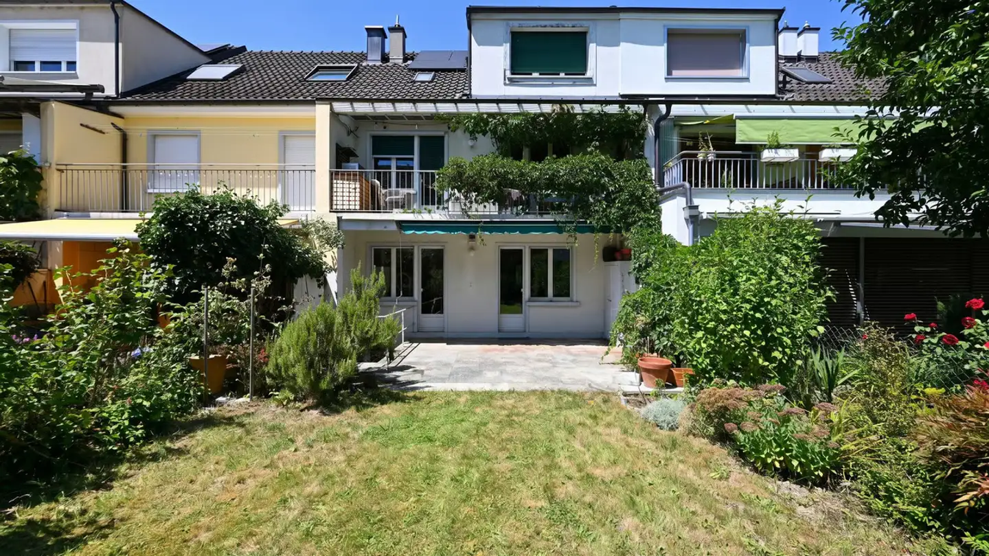 Row house for sale - Wollbacherstrasse 6, 4058 Basel