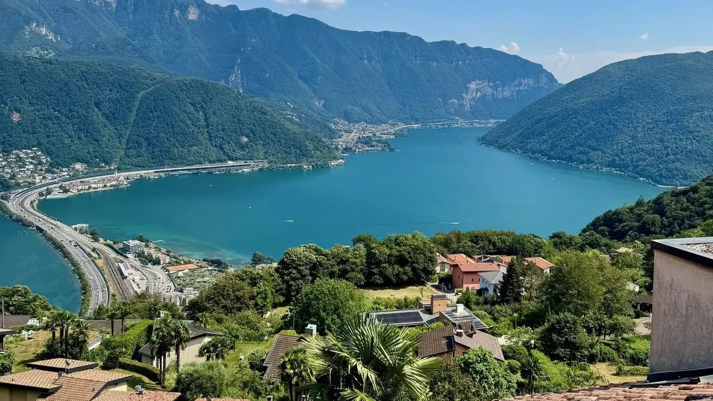 Casa bifamiliare in vendita - Via Principale 23, 6914 Carona