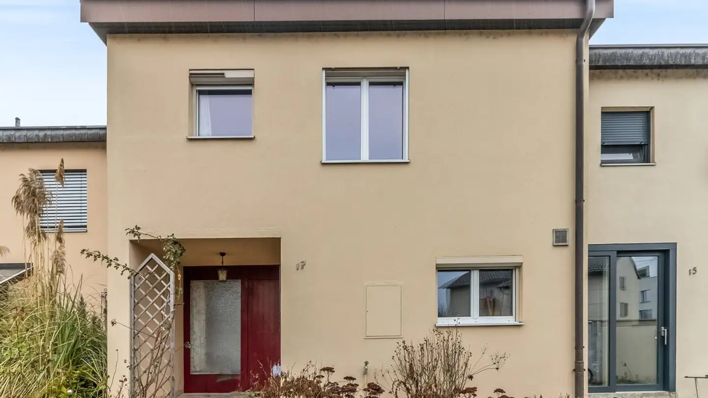 Höhlenhaus kaufen - Rüchligstrasse, 4332 Stein AG