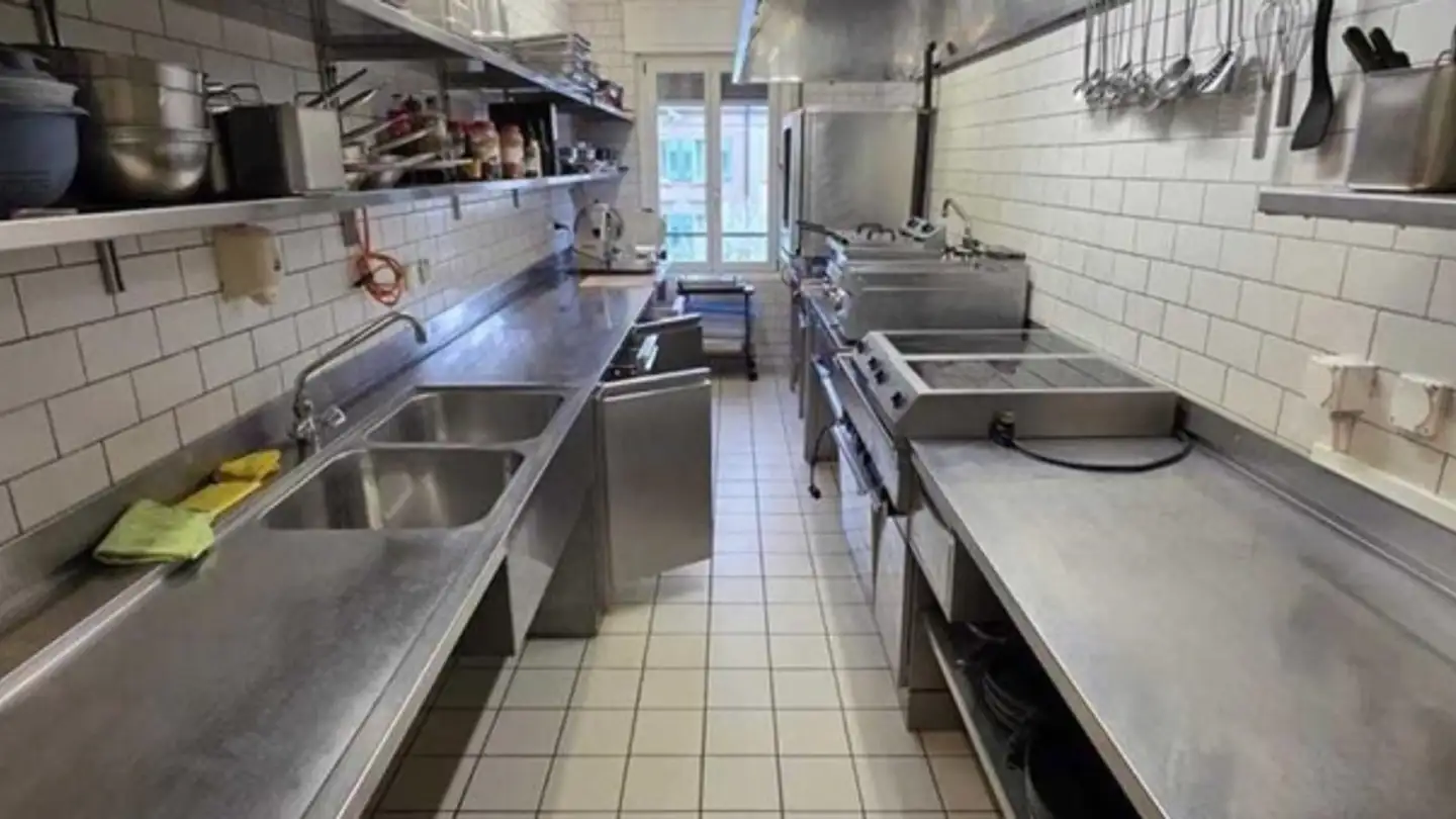 Commercial for rent - Place Saint-Jacques 59, 1680 Romont FR