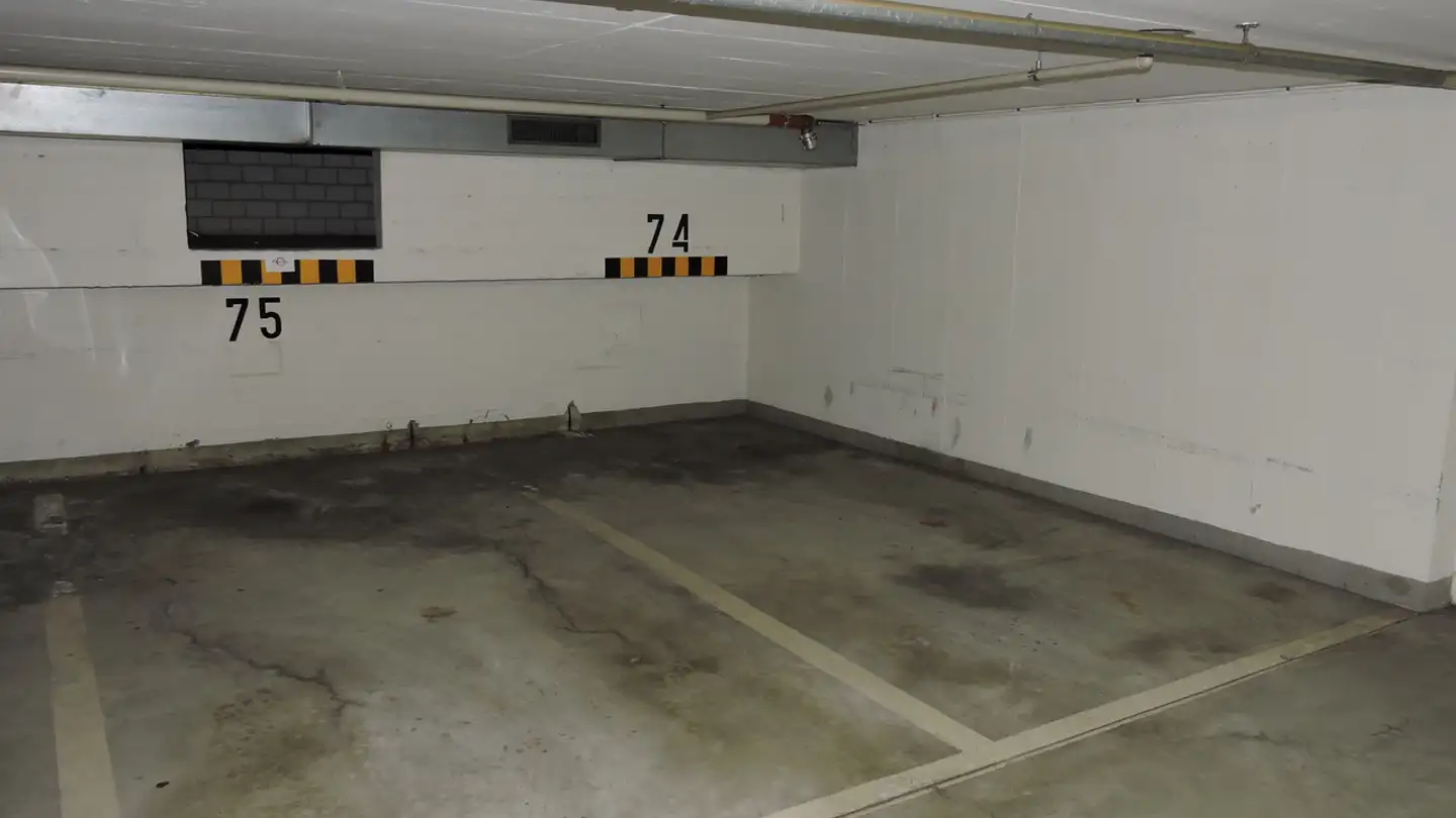 Parcheggio sotterraneo in affitto - Altstetterstrasse, 8048 Zürich - Foto 3