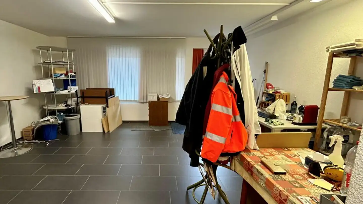 Commercial for rent - Unterdorf 25, 8914 Aeugst am Albis - Photo 3