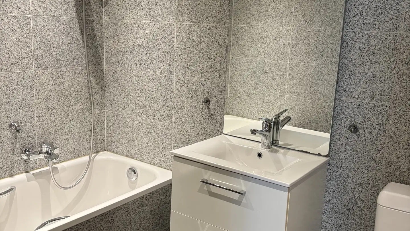 Appartamento in affitto - Grand-Rue 7, 2108 Couvet - Photo 2