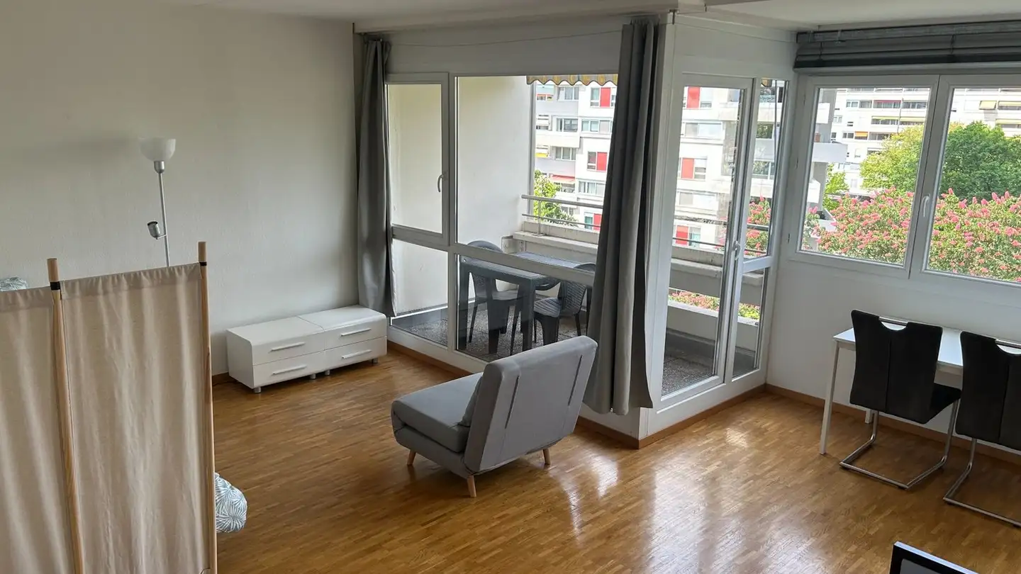 Appartement à louer - Avenue Des Amazones, 1224 Chêne-Bougeries - Photo 2
