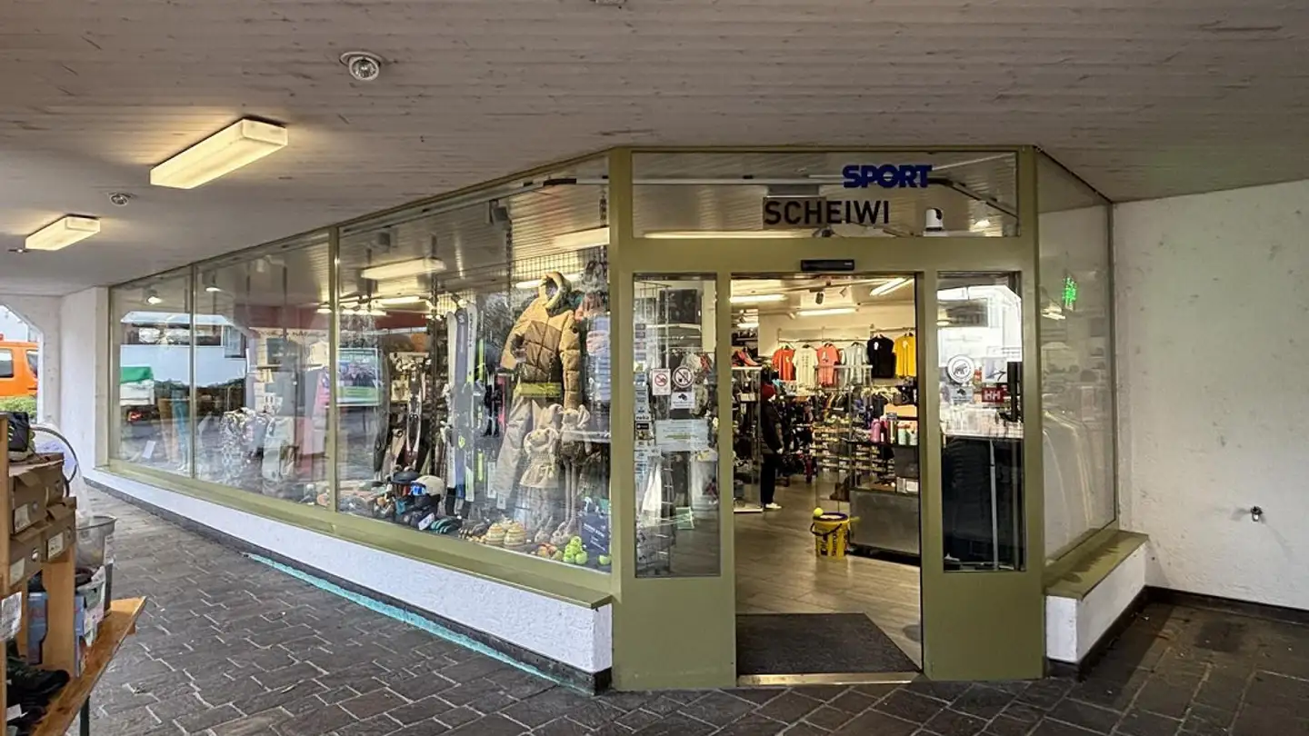 Commercial for rent - Postplatz 1, 4144 Arlesheim - Photo 4