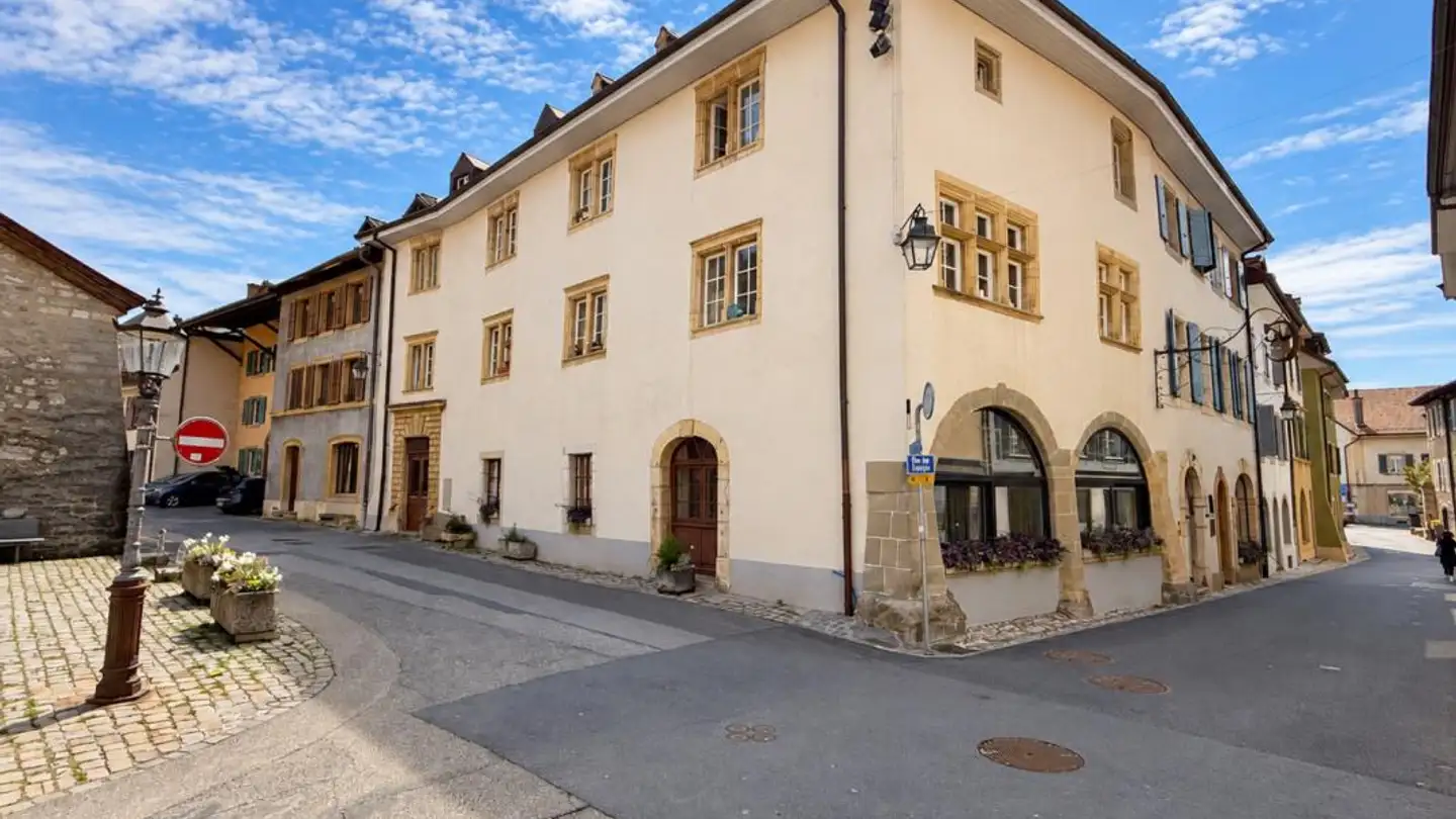 Mischgenutztes Gebäude kaufen - 1304 Cossonay-Ville