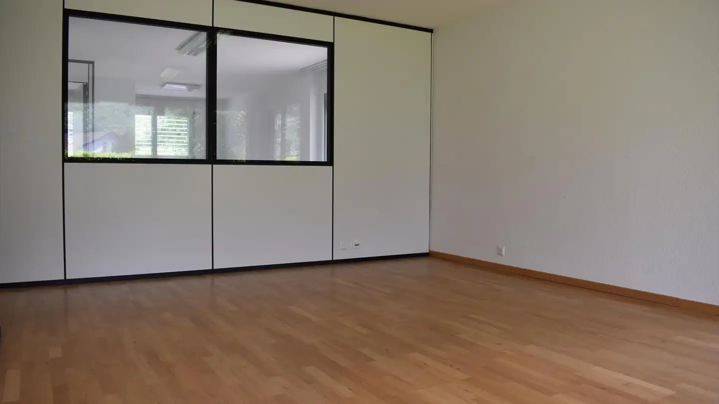 Commercial for rent - Route Du Tronchet, 1870 Monthey - Photo 3